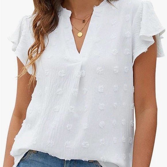 Super Flattering, NWT, White Blouse, V-neck Ruffle Sleeve - Picture 2 of 3